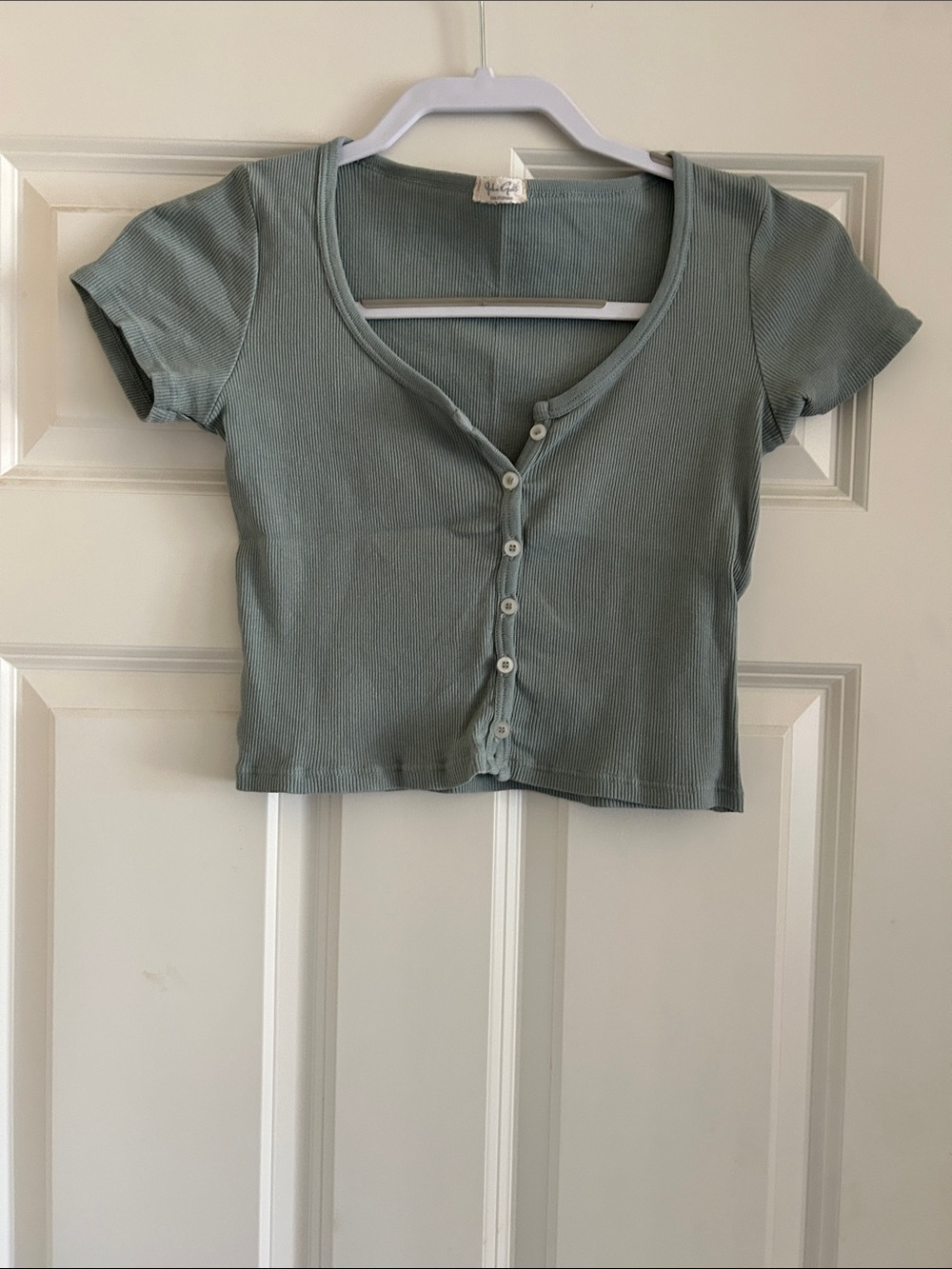 Brandy Melville Ribbed Scoop Crop Top in Sage